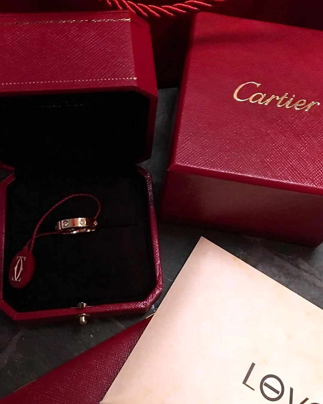 Cartier подарок