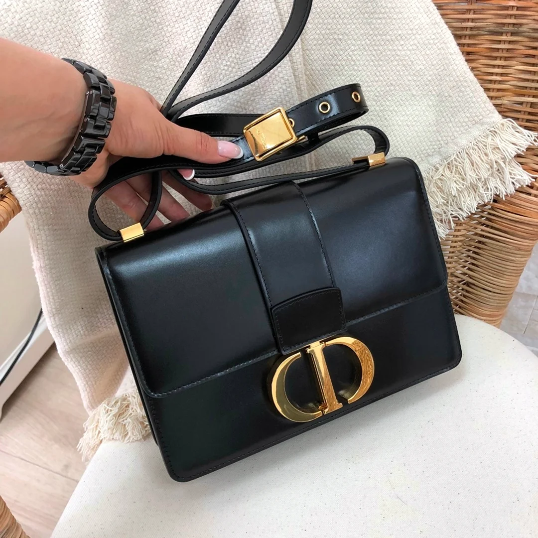 Черная сумка Christian Dior Montaigne