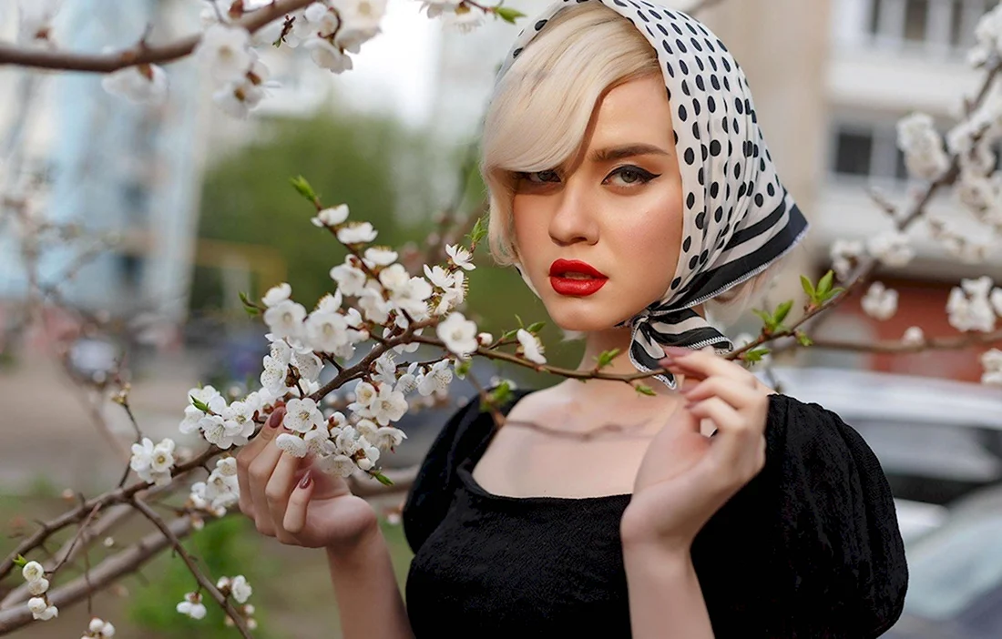 Диляра Озкан в хиджабе