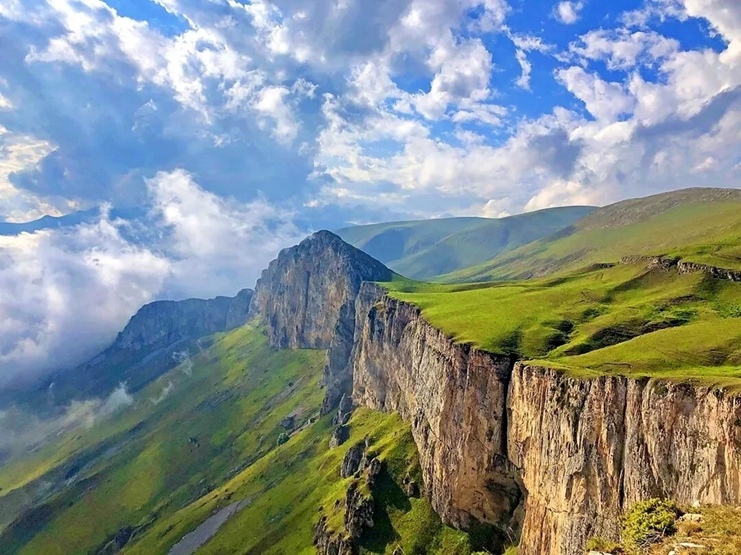 Гутанасар. Гора димац Армения. Гора Маймех Армения. Тур гора димац Армения. Гутанасар Армения.