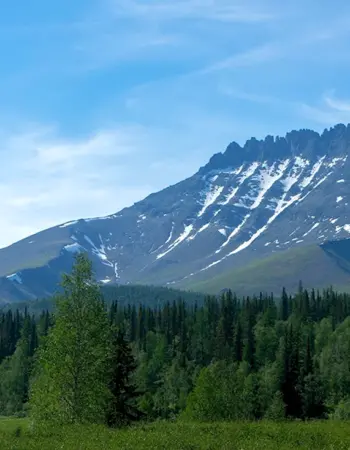 Гора народная Манарага Республики Коми