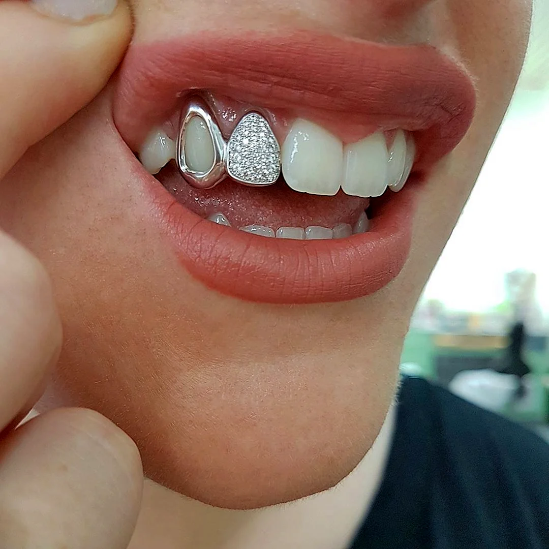 Грилзы серебро на 1 зуб