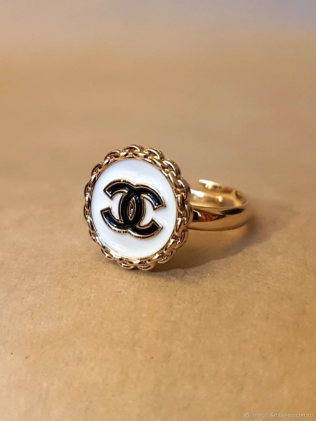 Кольцо Chanel