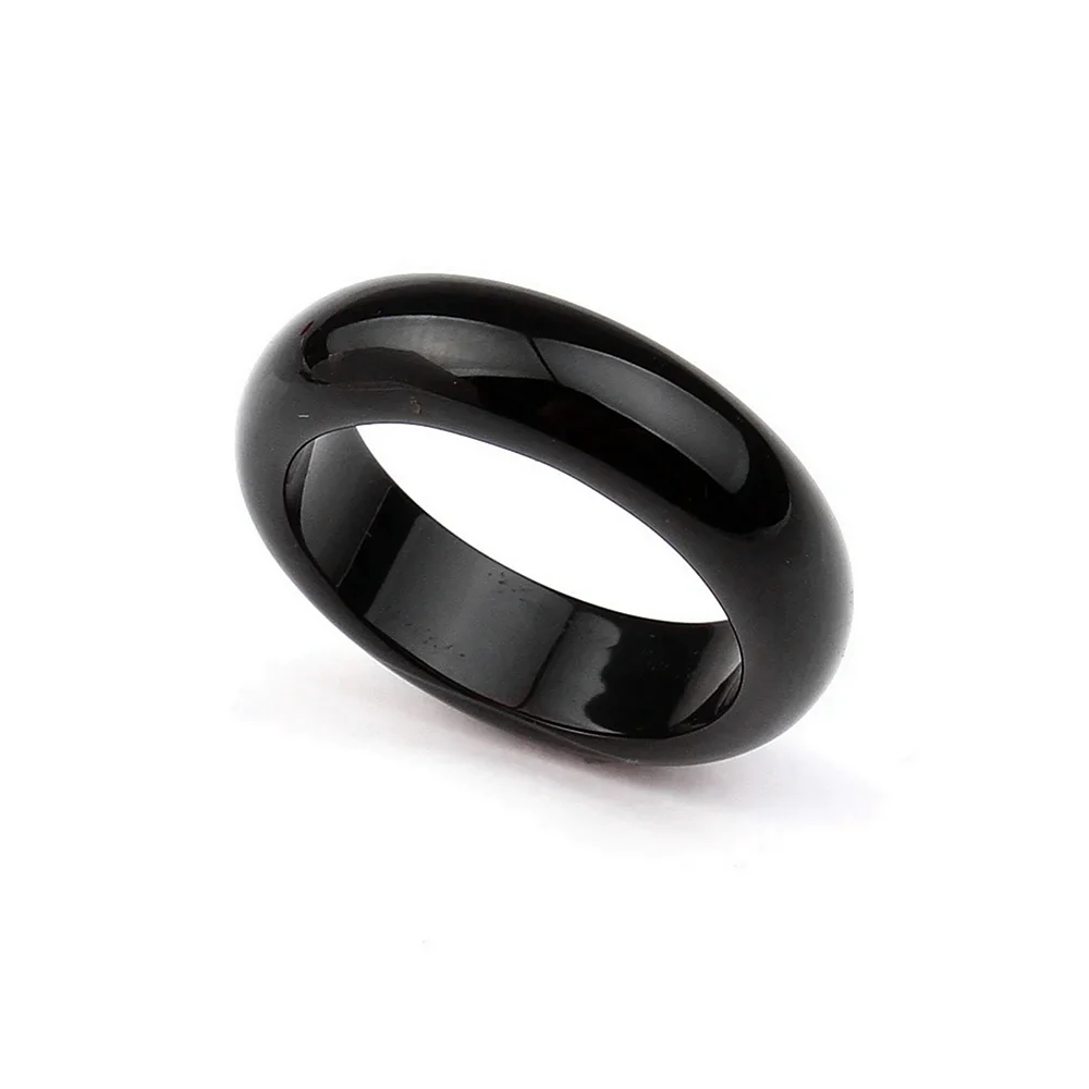 Кольцо из черного камня