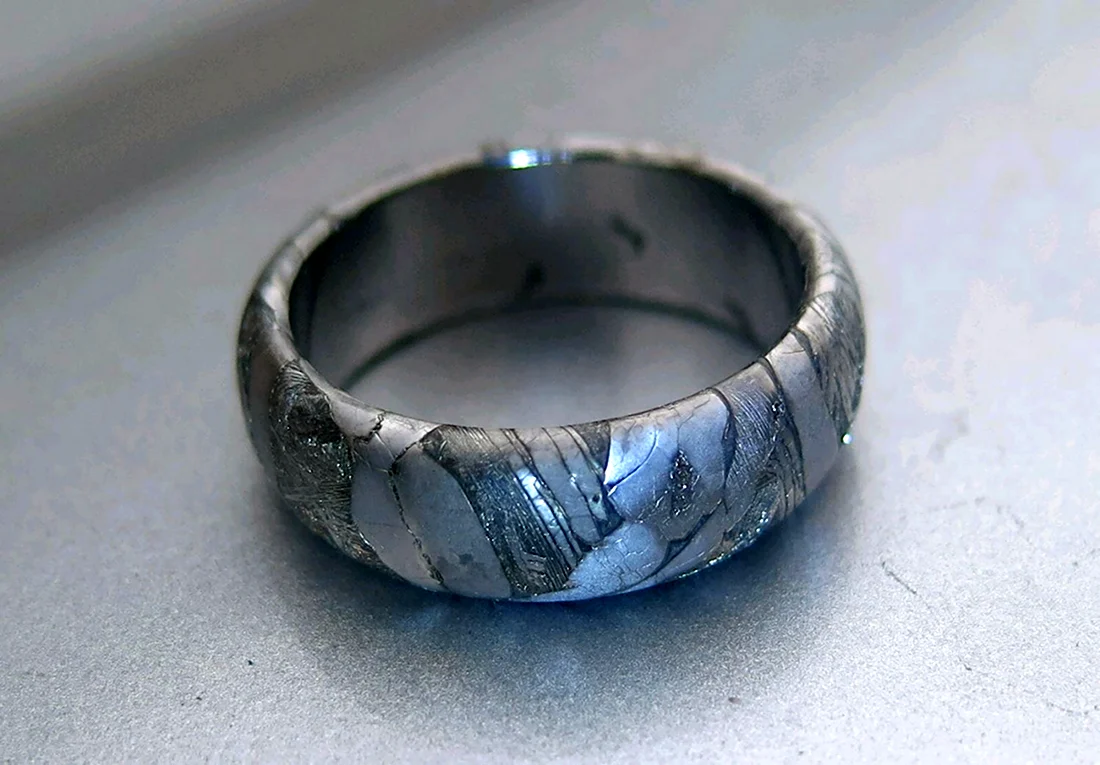Кольцо из метеорита Сеймчан