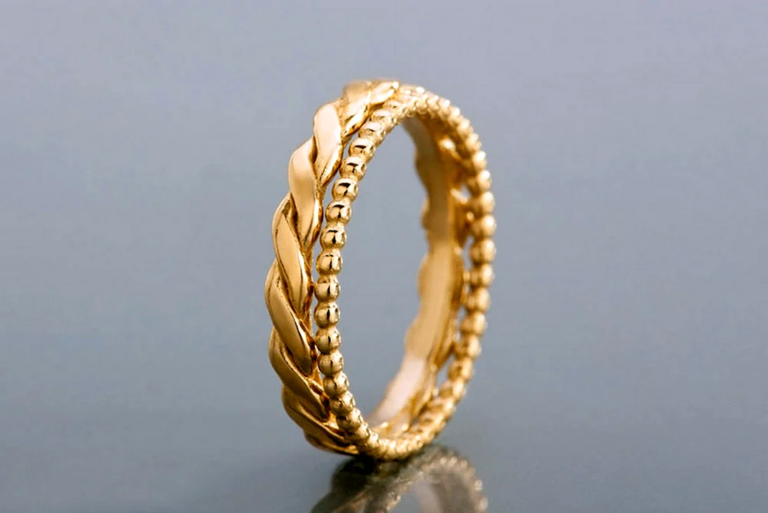 Кольцо плетеное золотое