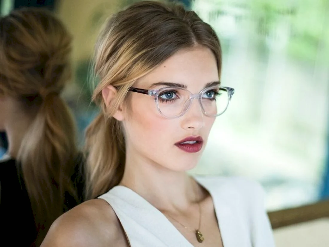 Красивые очки для зрения женские
