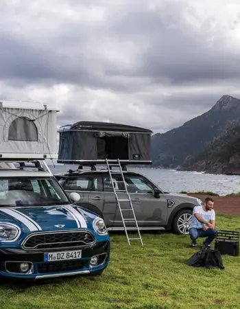 Mini Cooper Countryman с палаткой