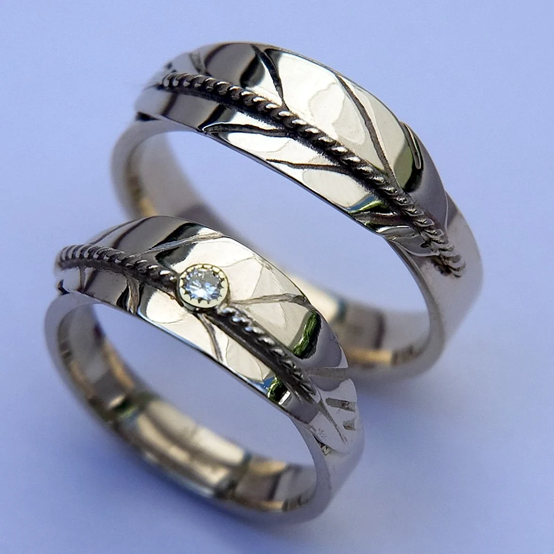 Обручальные серебряные кольца эльфийские