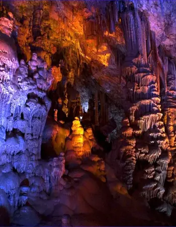 Парк «Эраван» Таиланд карстовые пещеры