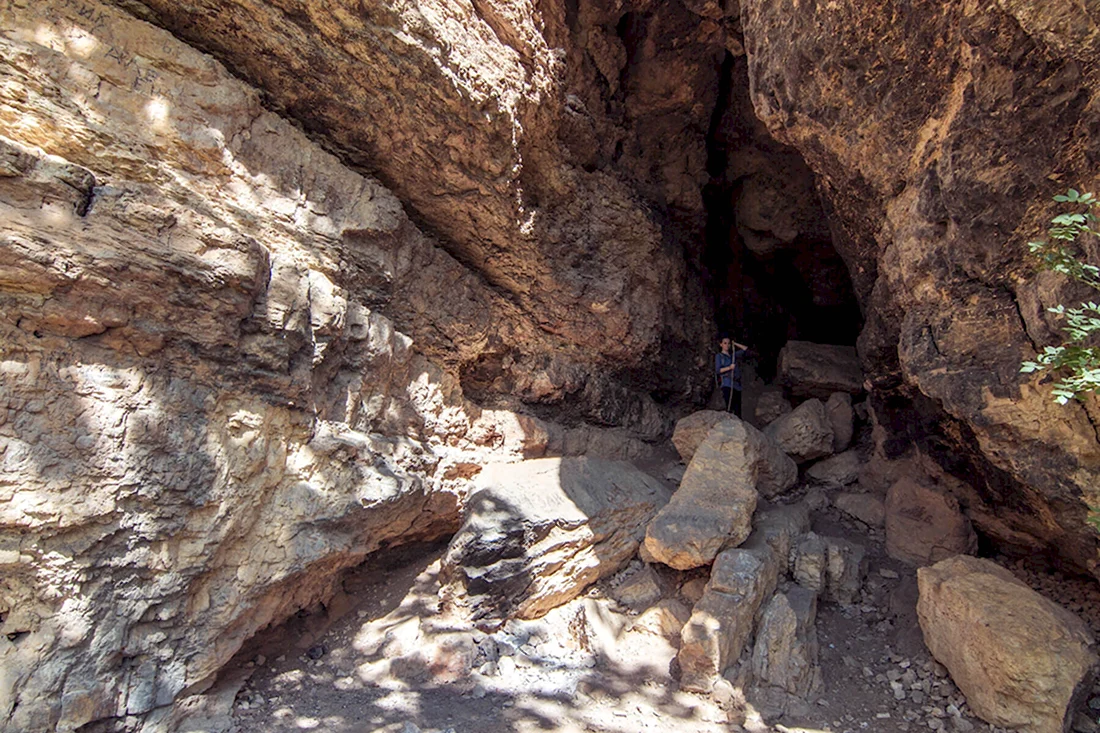 Пещера пыльная Адыгея