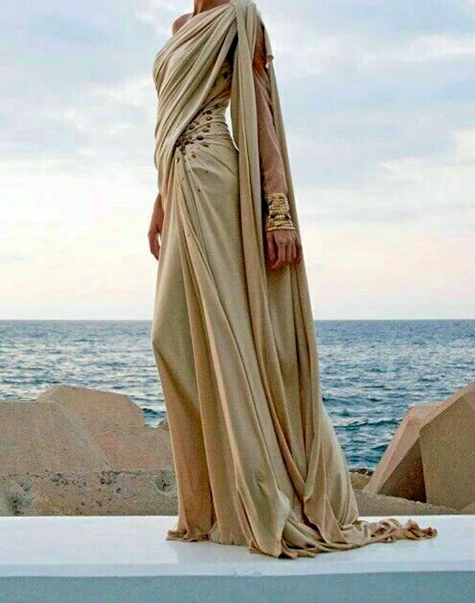 Платье в стиле греческой Богини