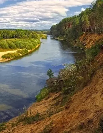 Река Клязьма обрывистый берег