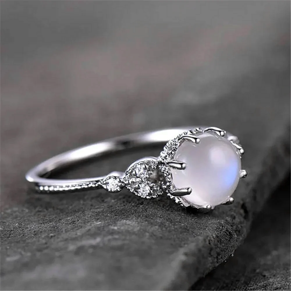 Санлайт кольцо с лунным камнем