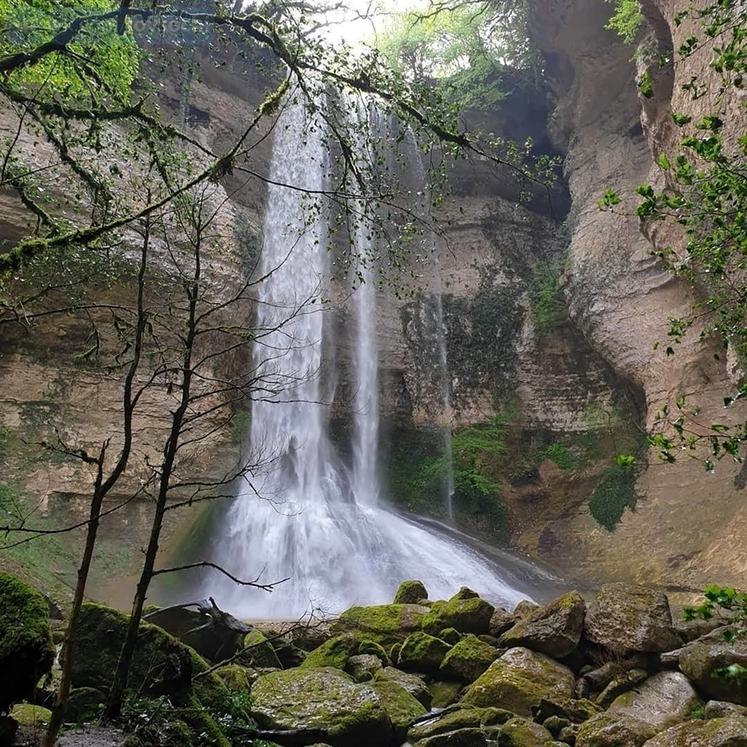 Шакуранский водопад