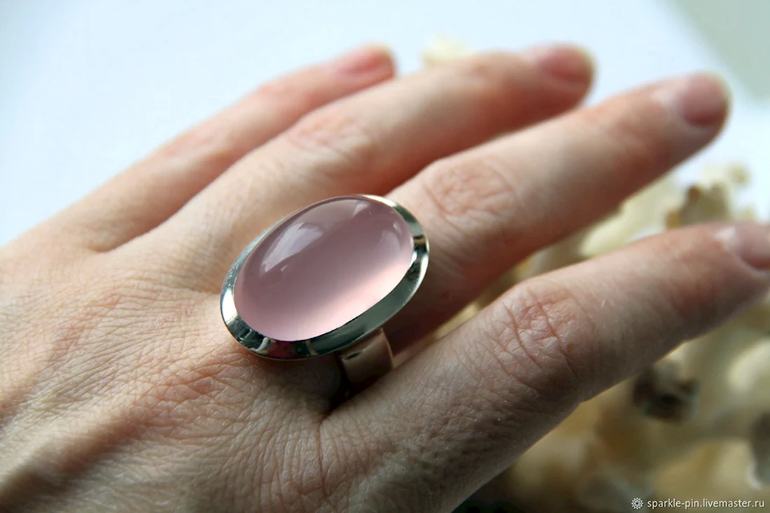 Соколов кольцо с розовым кварцем