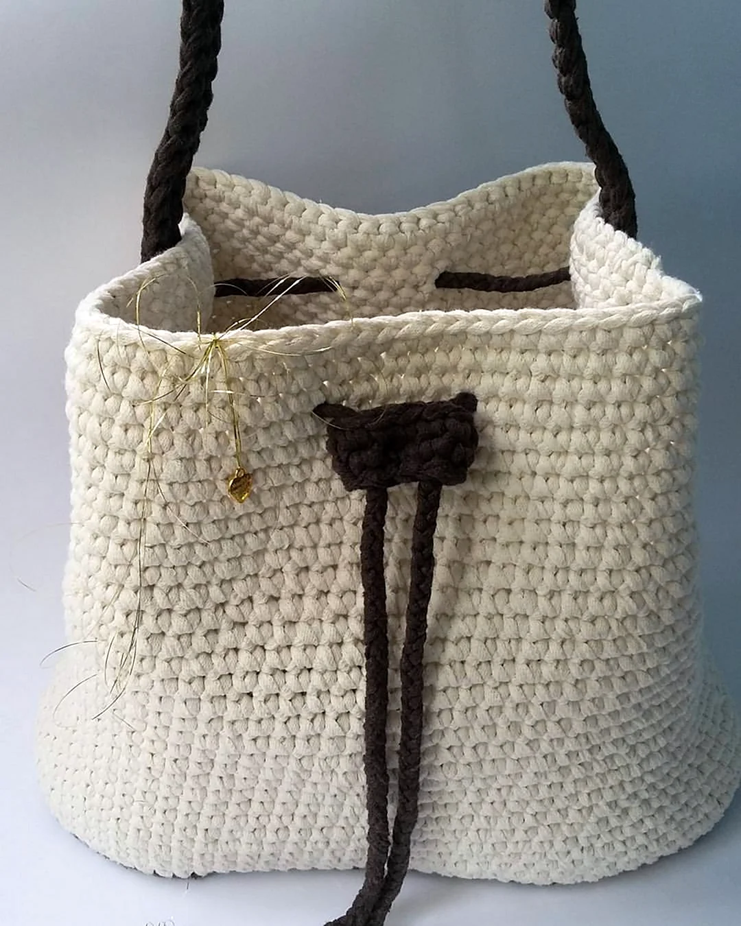 Сумка торба вязаная крючком из шнура