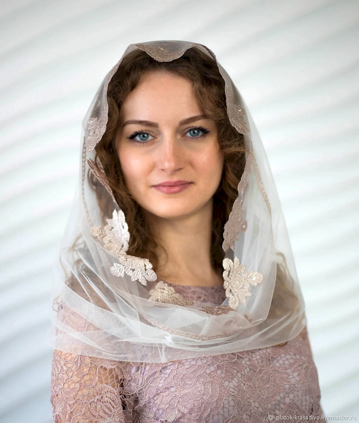 Венчальный платок на голову