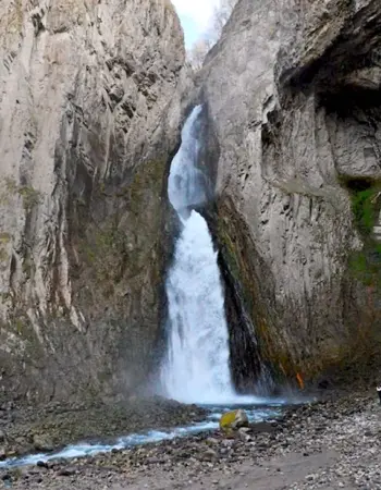 Водопад Каракая Су Кабардино-Балкария