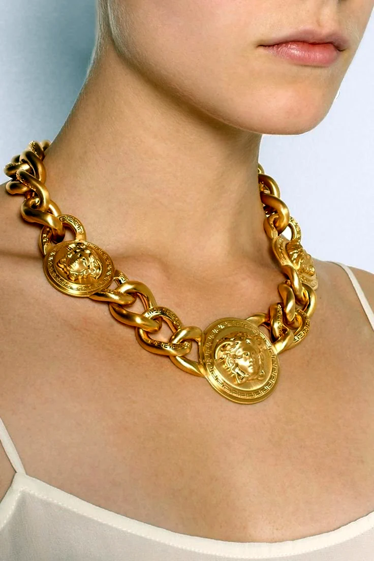 Золотое ожерелье Версаче